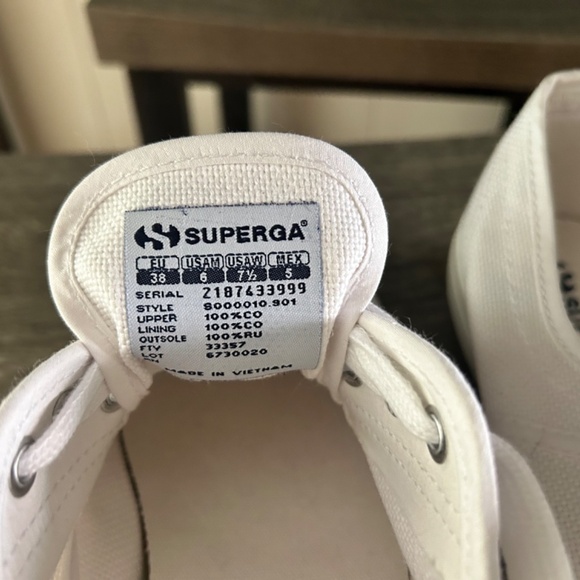 Superga Canvas White Tennis Shoe Sneaker - Picture 7 of 7